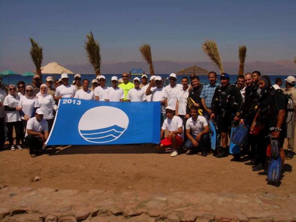 Arab Divers Dive Center And Bed & Breakfast Aqaba Exterior photo