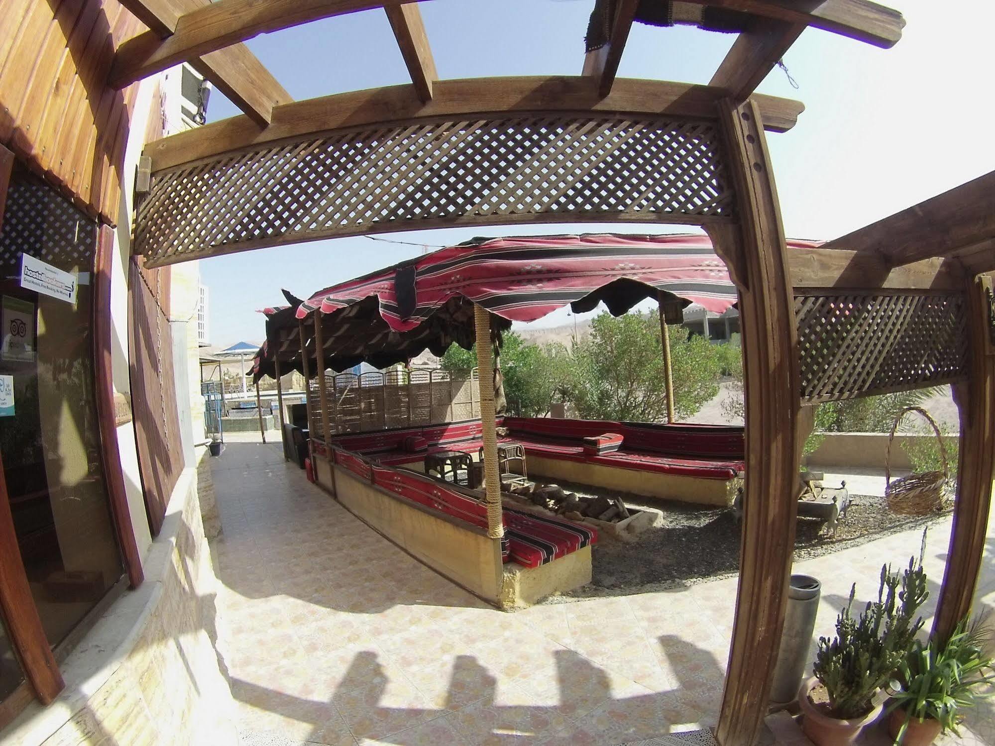 Arab Divers Dive Center And Bed & Breakfast Aqaba Exterior photo
