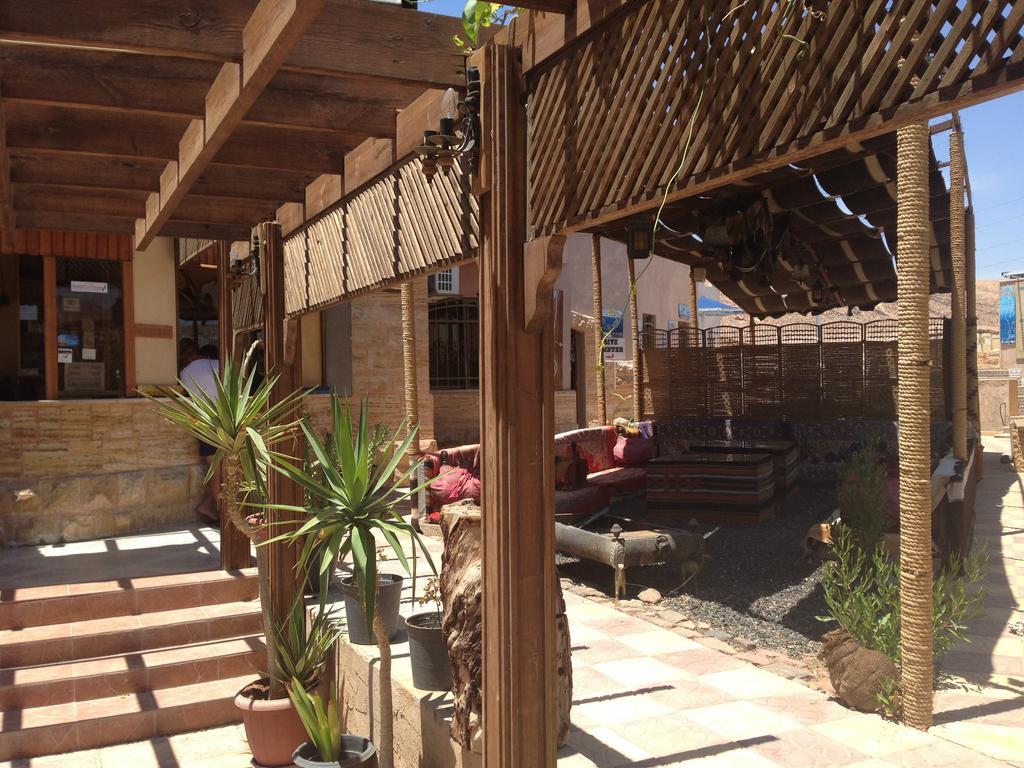 Arab Divers Dive Center And Bed & Breakfast Aqaba Exterior photo